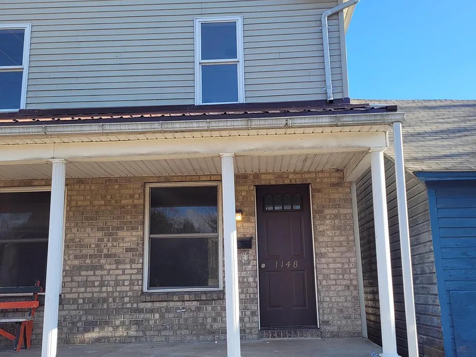 1148 Fort Augusta Ave