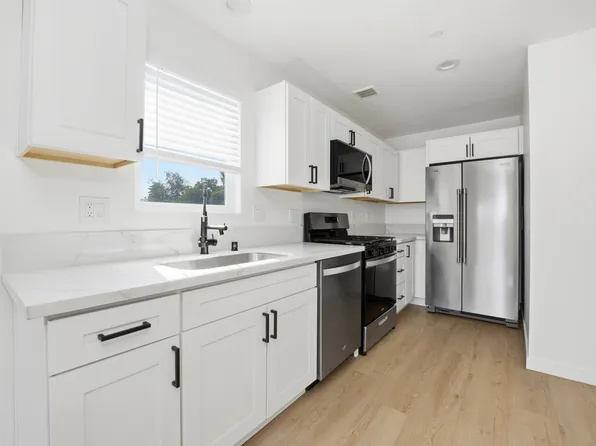 746 Cotton St #B, San Diego, CA 92102