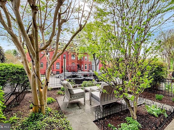 5th image of 1302 R St NW APT 1