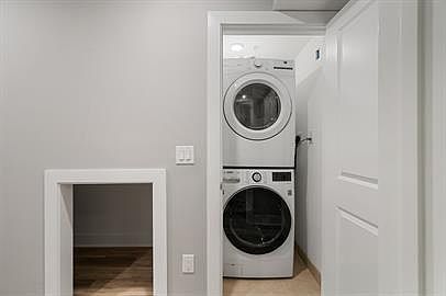 5th image of 1935-1943 W Berks St #10483331