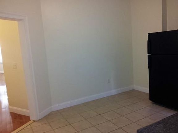 2nd image of 508 67th St APT 14