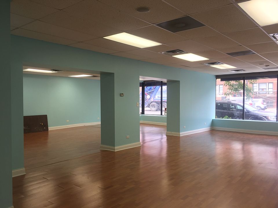 2nd image of 3143 W Fullerton Ave #1
