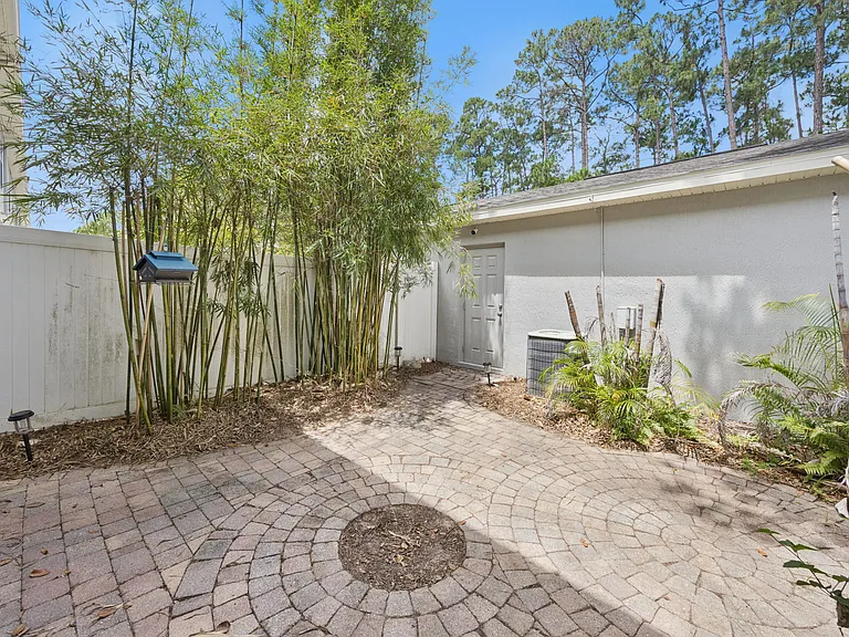 13007 Langstaff Dr — Photo 17