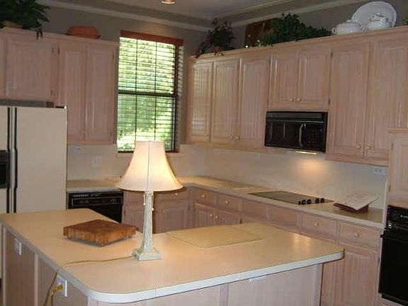 5th image of 6313 Kelly Cir