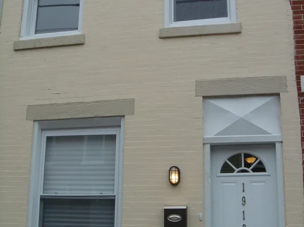 1913 Brunner St, Philadelphia, PA 19140