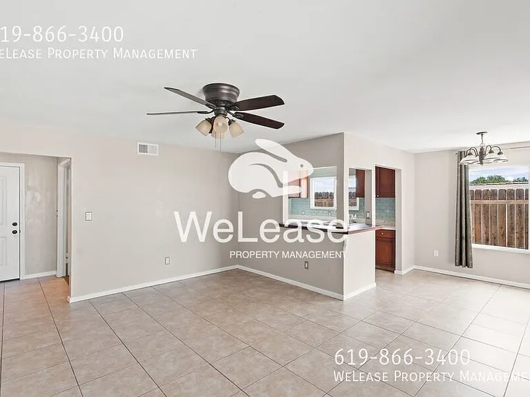 1316 Ramona Ave — Photo 10