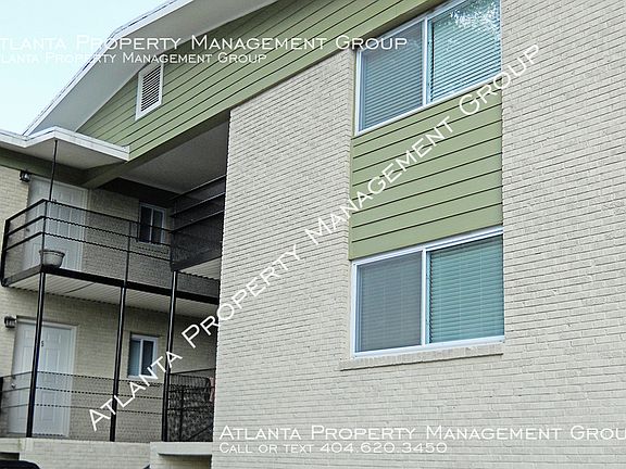2nd image of 100 Terrace Dr NE APT 5