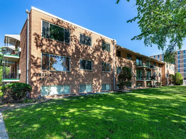 607 7th St S APT 22, Fargo, ND 58103