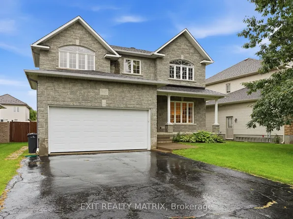 134 Lachaine St, Russell, ON K0A 1W0