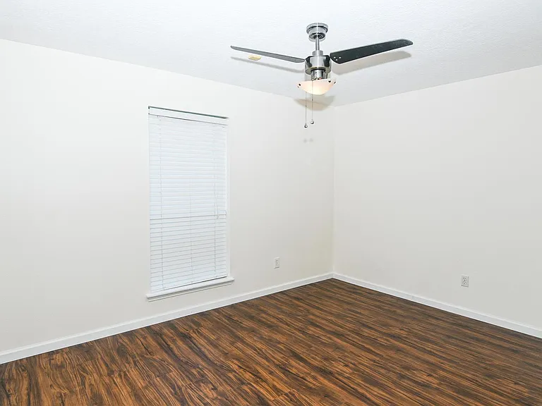 14819 Chetland Place Dr — Photo 10