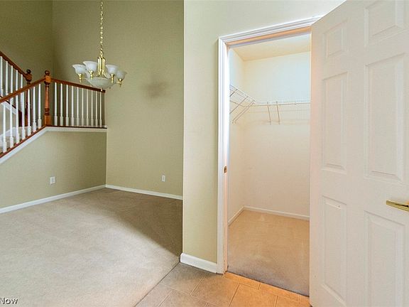 5th image of 7691 Willow Woods Dr