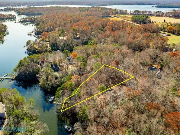 0 Oyster Cove Lndg #48, Hartfield, VA 23071