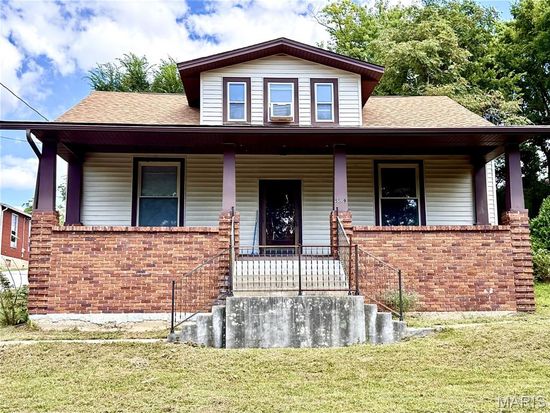 5509 Walnut St, Augusta, MO 63332