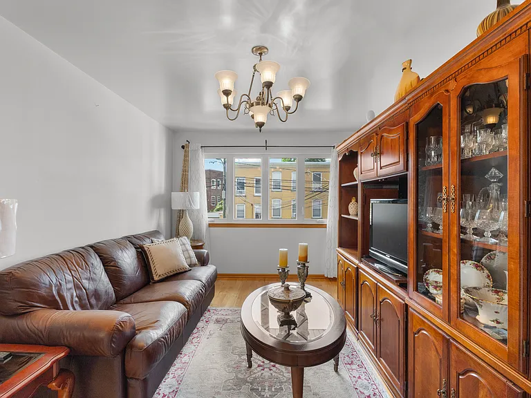 109 Cross St #1 — Photo 3