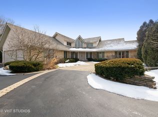 5401 Belmont Ct, Libertyville, IL
