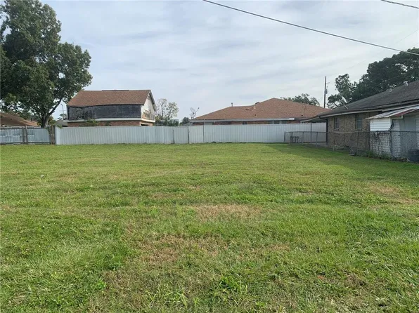 41165 W Laverne St, New Orleans, LA 70126