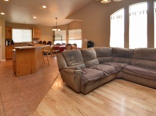 2866 W 3450 N, Farr West, UT 84404