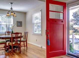 1389 Pine Grove Ct, Jacksonville, FL 32205