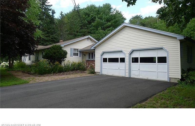 2nd image of 107 Spruce Ln