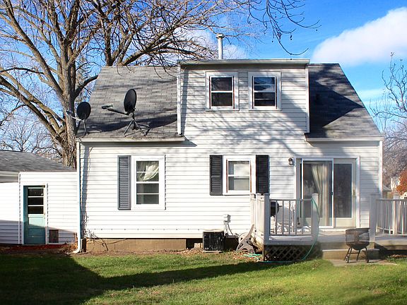 2nd image of 1414 N 7th St