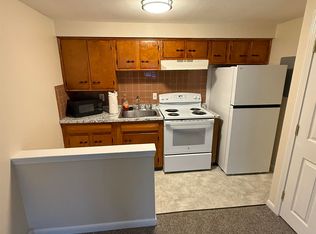 2 Grand Ave APT 7, Nashua, NH 03060