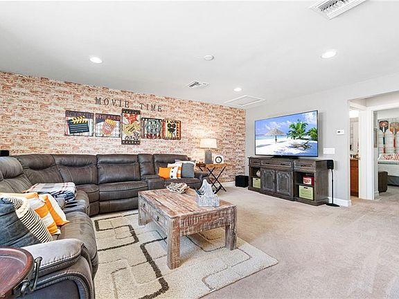4th image of 5988 Prosperity LN