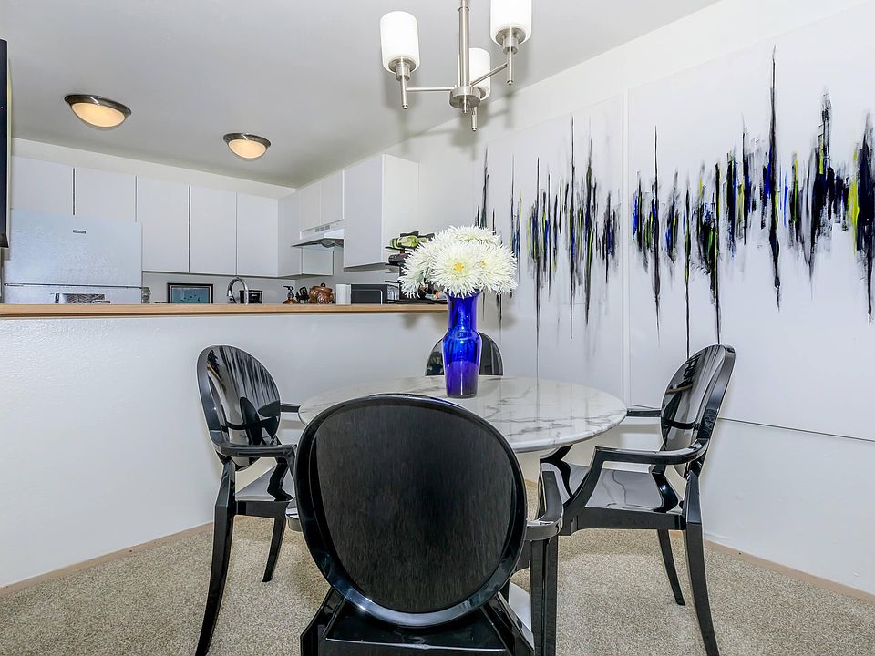 1st image of 3021 SW Bradford St #16407