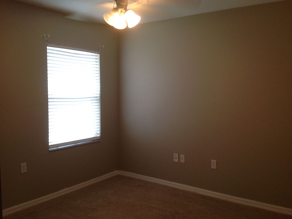 1st image of 1732 Water Oak Dr