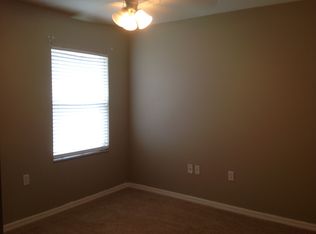 1732 Water Oak Dr, Tarpon Springs, FL 34689