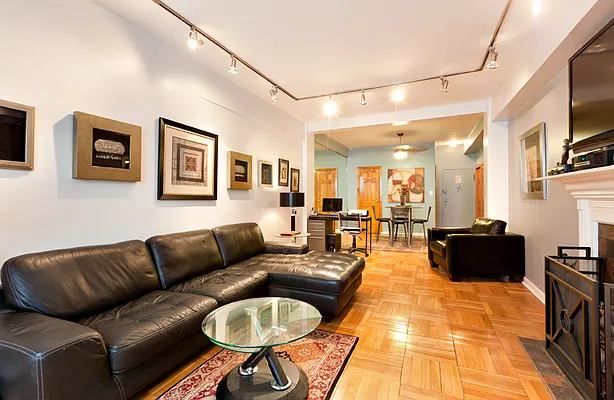 Sold by Luxor Homes & Investment Realty | media 10