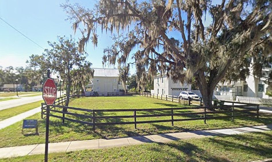 1st image of 702 Avenue A