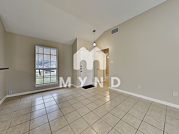 3rd image of 801 Landing Blvd