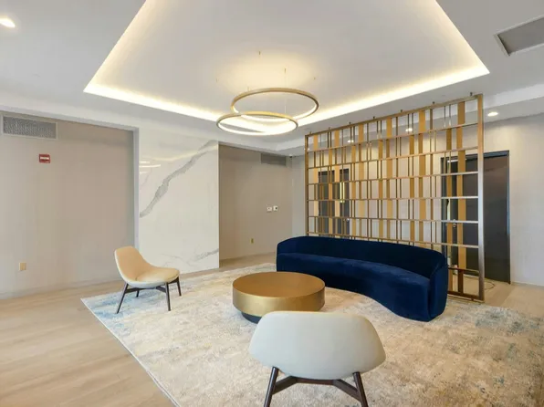 700 Grove Street image 35 of 39