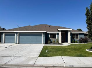 4414 Kitimat Ln, Pasco, WA 99301