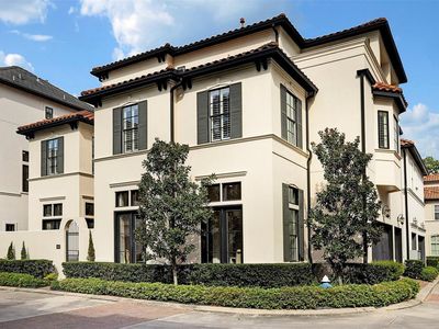 969 Queen Annes Rd, Houston, TX, 77024