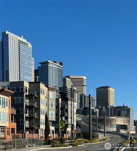 1900 Alaskan Way #402, Seattle, WA, 98101