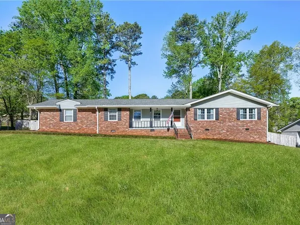 4384 Bonaparte Dr, Tucker, GA 30084