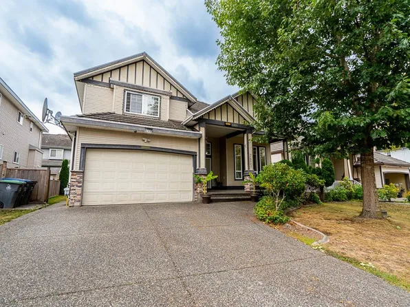 7833 147a St, Surrey, BC V3S 2T8