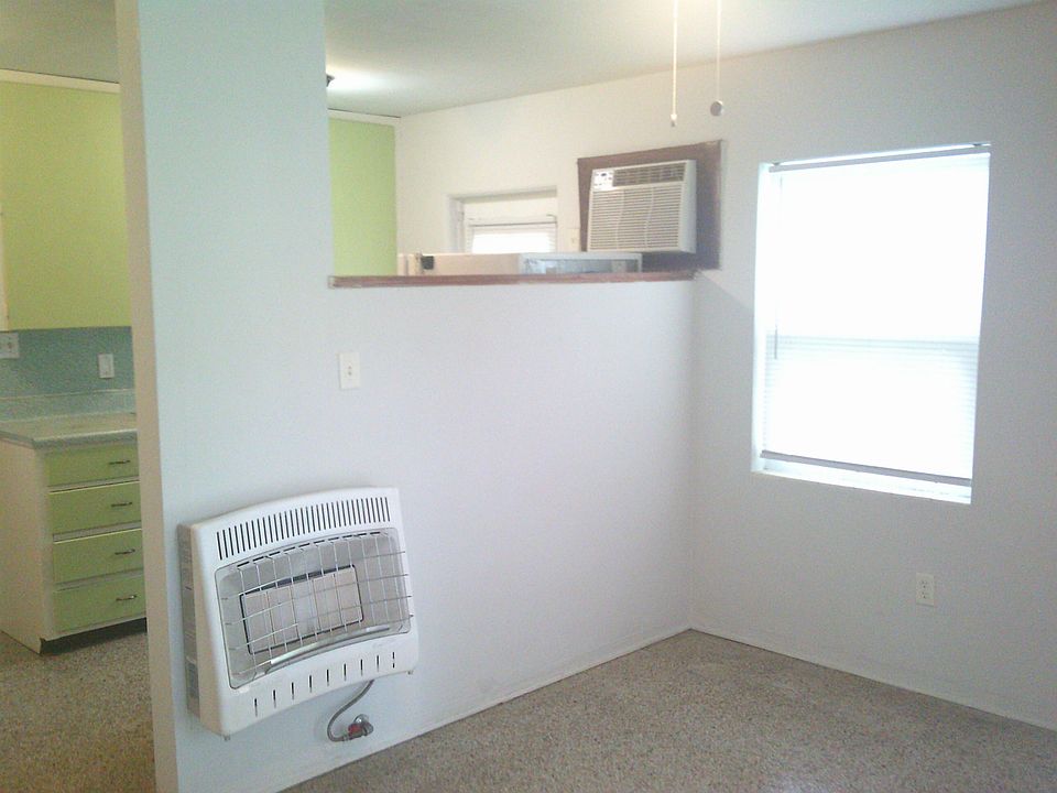 Brand new Air Conditioner !
Brand New inside Paint !
Brand new Refrigerator !