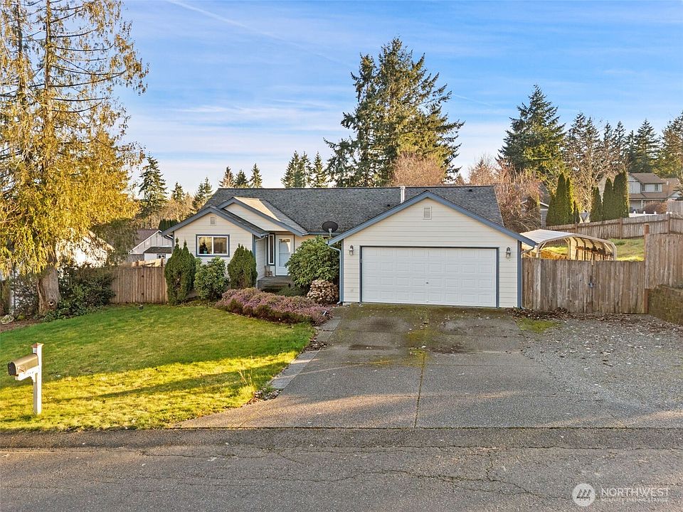 1st image of 120 Skylark Court