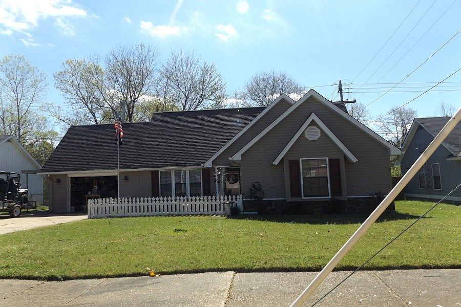 1st image of 7806 Tumbling Creek Dr
