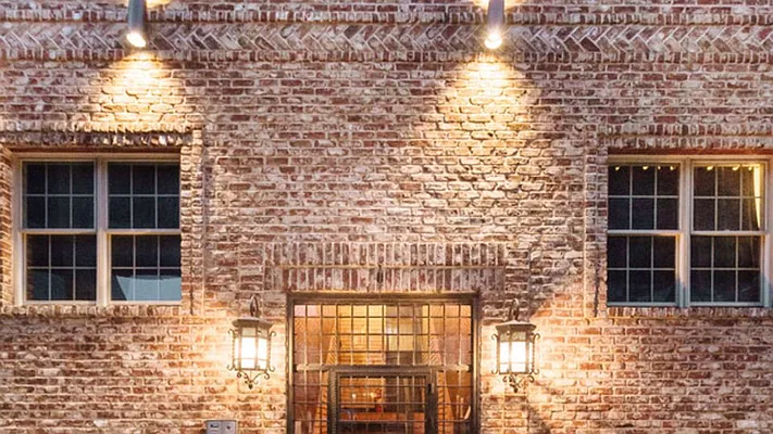 Rented by Nooklyn NYC LLC | media 52