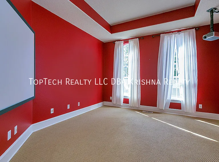 12649 NW Bayonne Ln — Photo 16