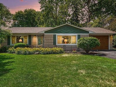 121 S Twyckenham Dr, South Bend, IN, 46617