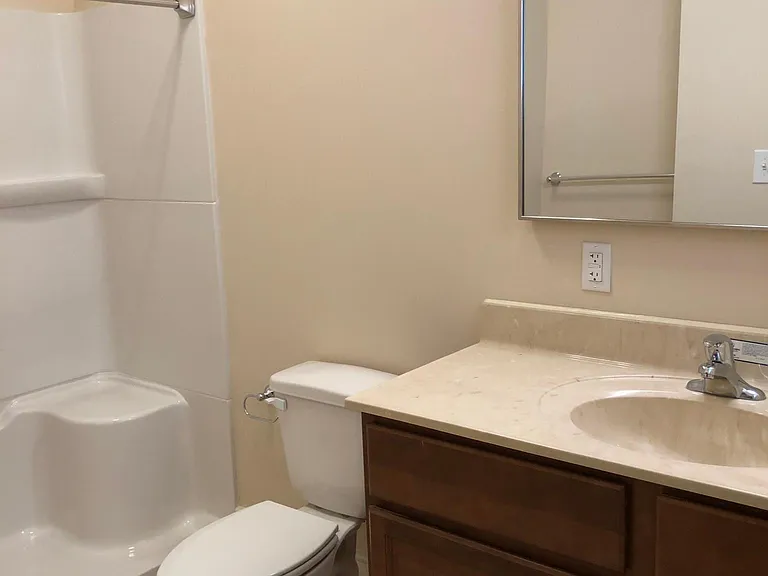 48 N Walnut St #2 — Photo 10