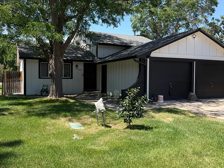 2837 Adobe Dr — Photo 1