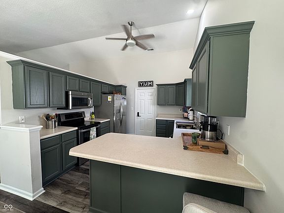 4th image of 12843 Glengary Dr