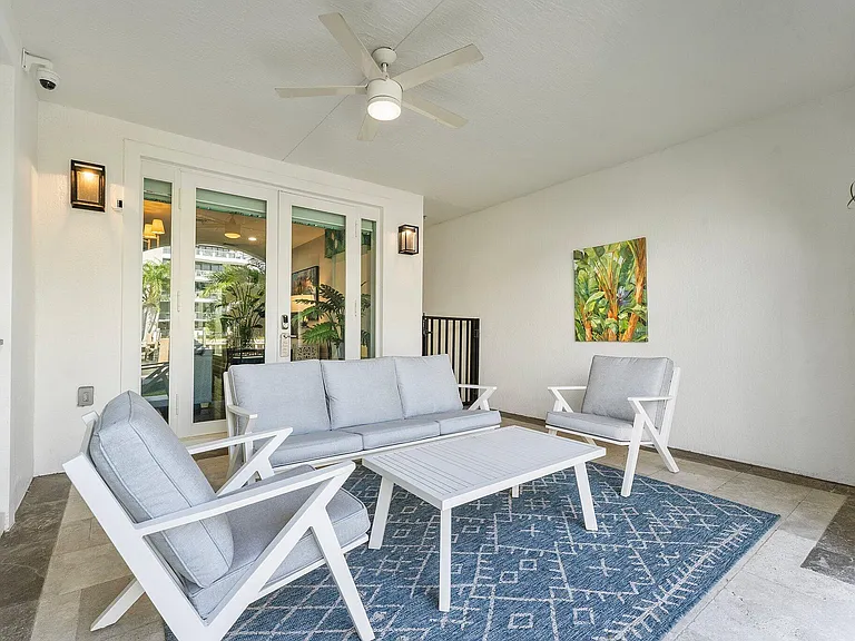 57 Isle Of Venice Dr #57 — Photo 7