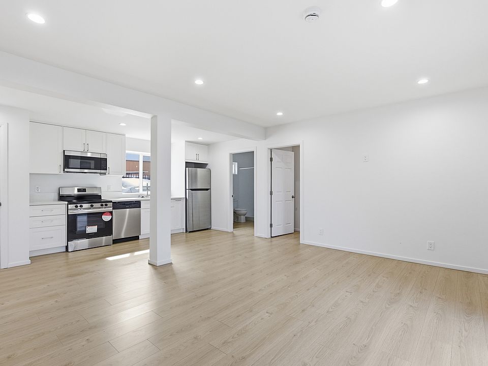 1st image of 118 W 109th St #3/4