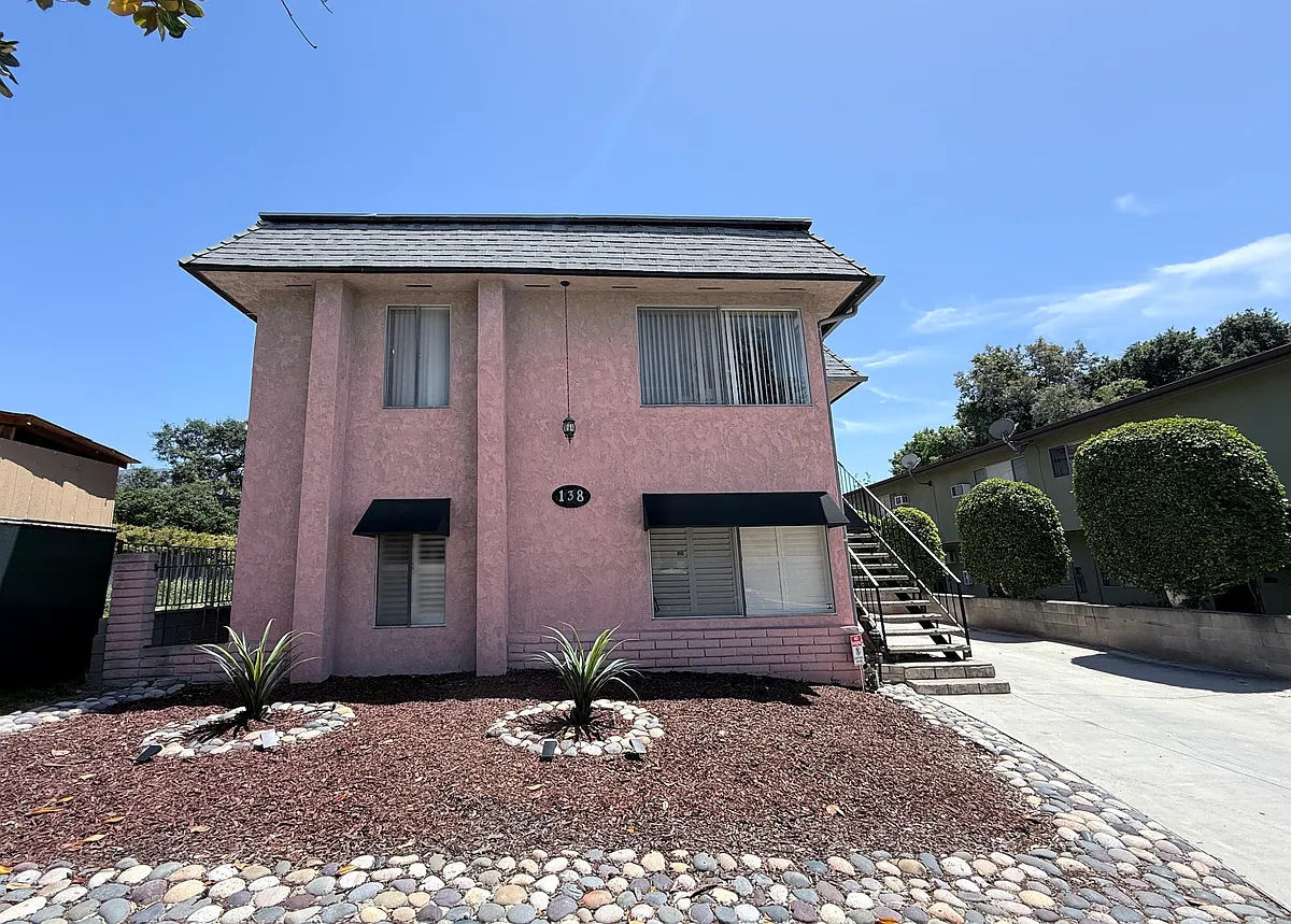 Building Photo - 138 N Myrtle Ave #B